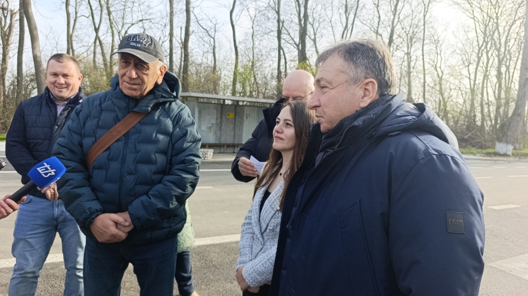 Кметът на Шумен откри ремонтирания път Царев брод - Коньовец
