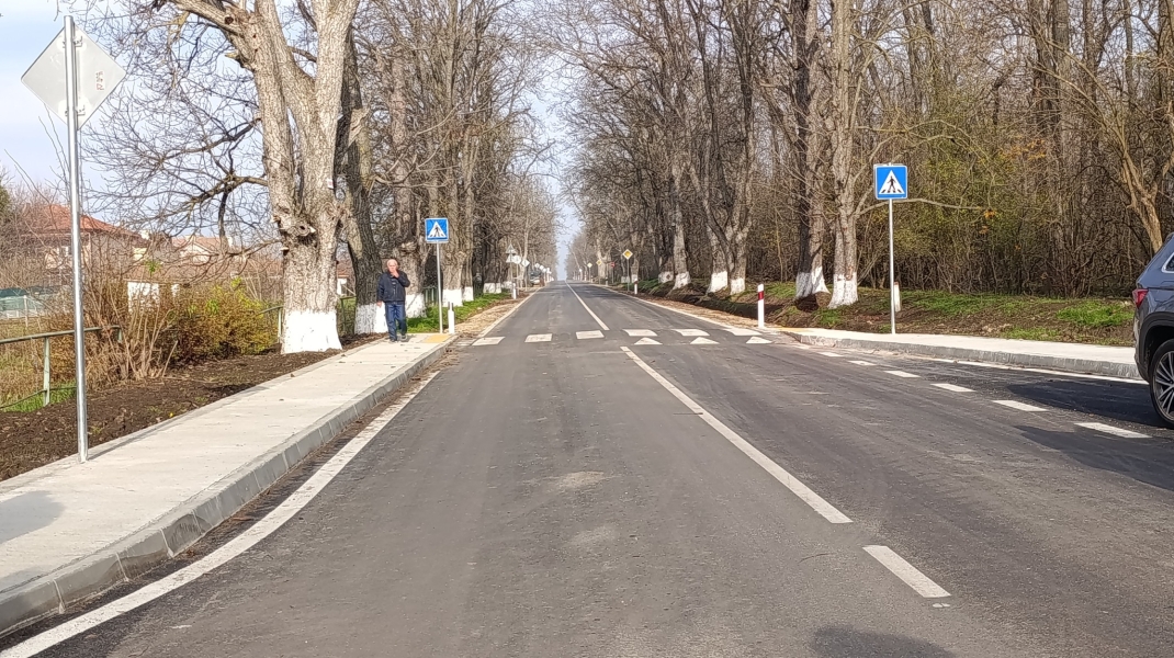Кметът на Шумен откри ремонтирания път Царев брод - Коньовец